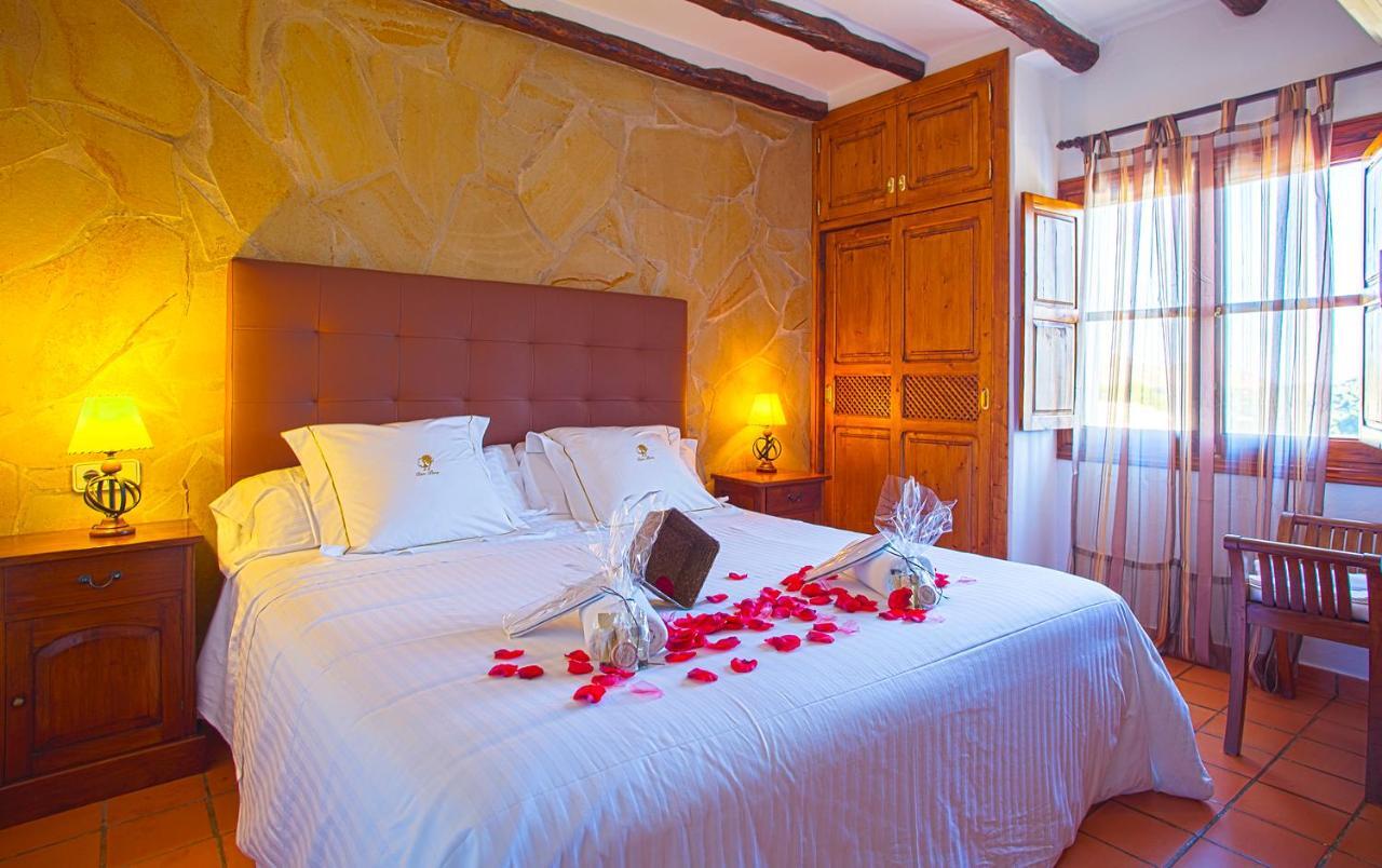 Can Pere Lifestyle & Spa Cala Llonga  Bilik gambar